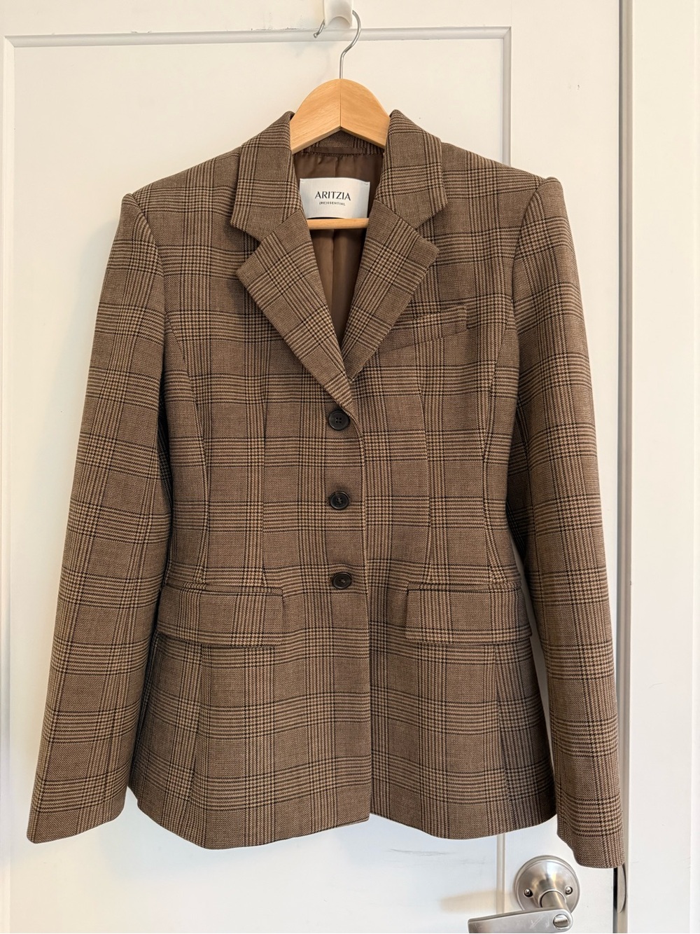 Aritzia Brown Plaid Tailored Blazer